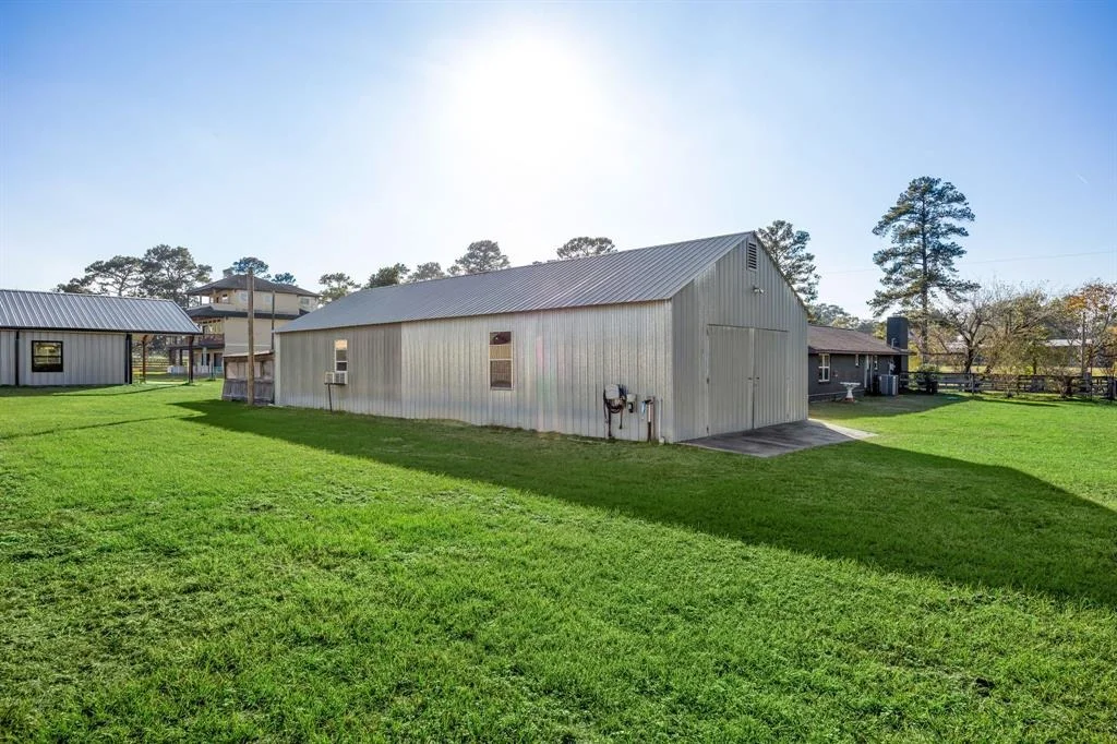 Photo of 33180 Wright Road
