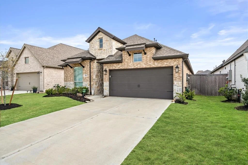 Photo of 20806 Gray Percheron Lane