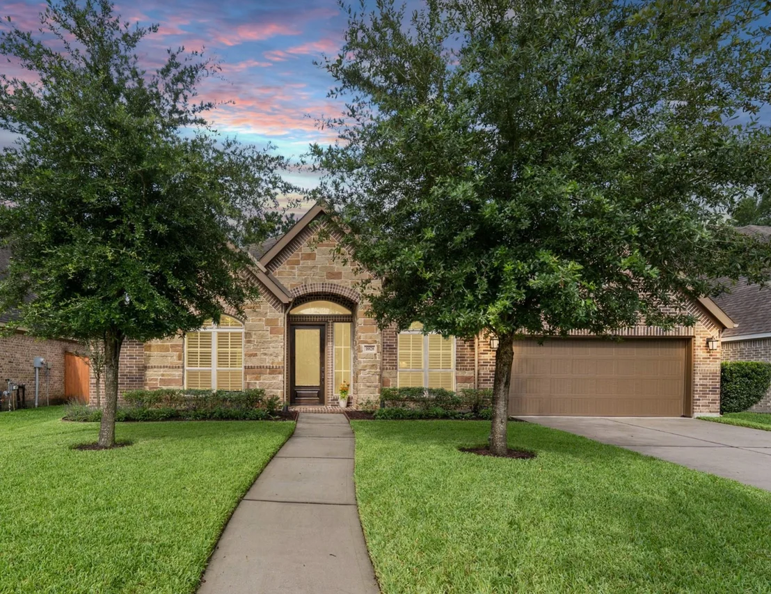 Photo of 18828 Collins View Drive