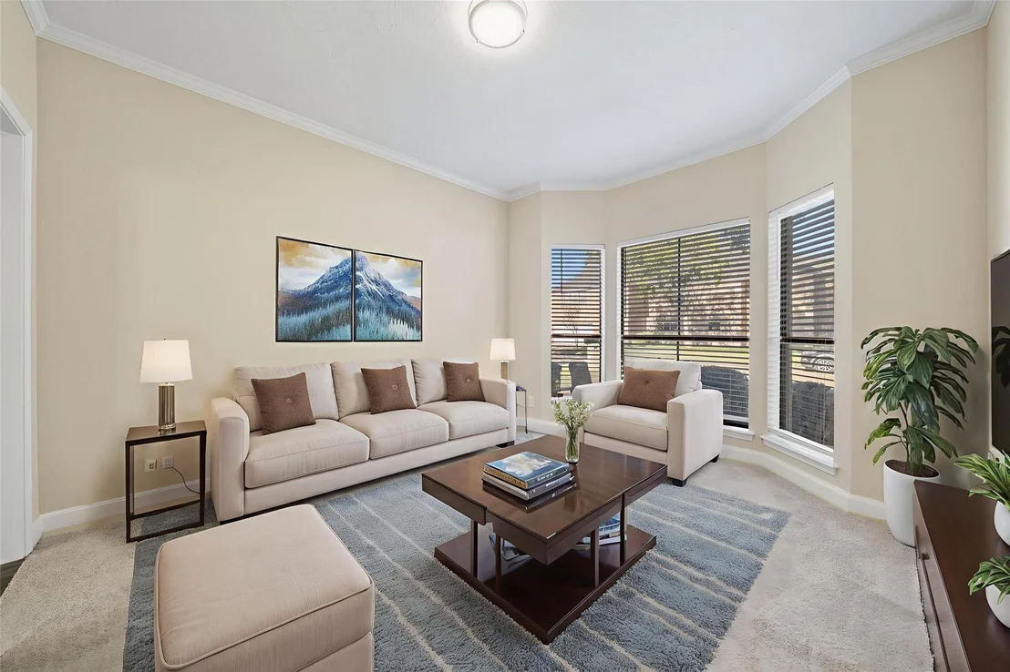 Photo of 14823 Walbrook Drive