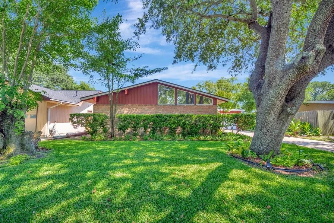 Photo of 3 Maple Lane