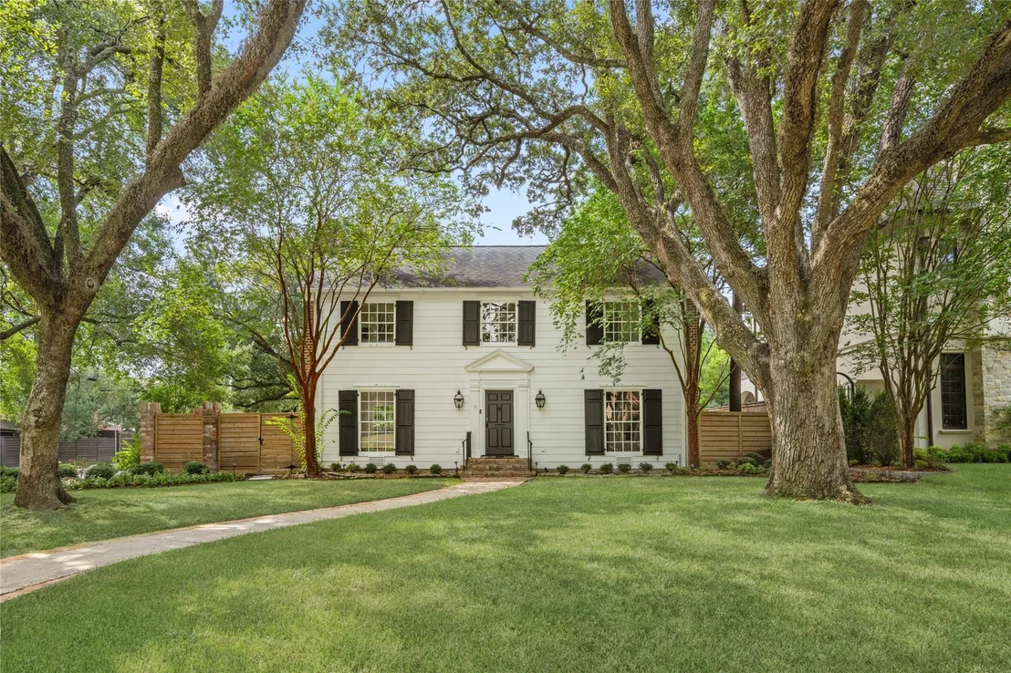 Photo of 3105 Locke Lane