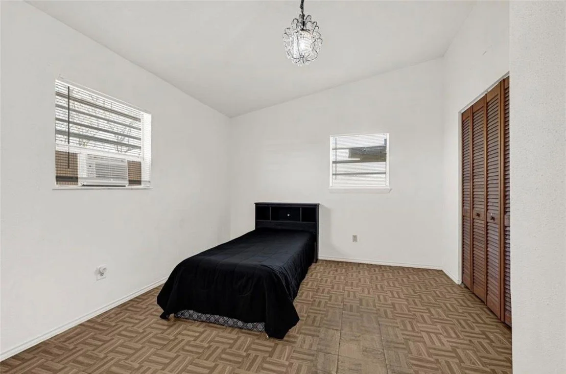 Photo of 610 12th Street