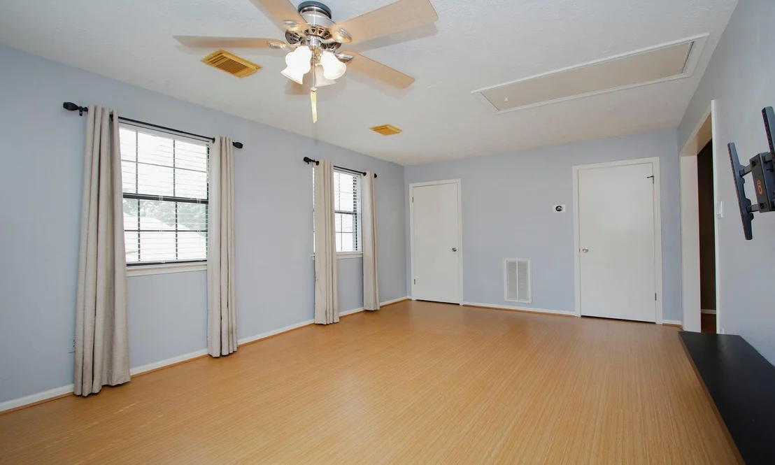 Photo of 16114 Kempton Park Drive