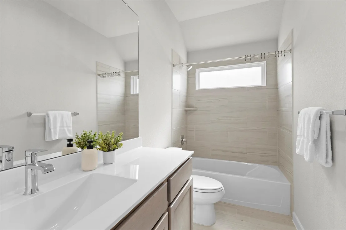 Photo of 5643 Silverleaf Oak Lane