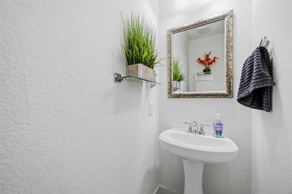 Photo of 2826 Walnut Crest Drive