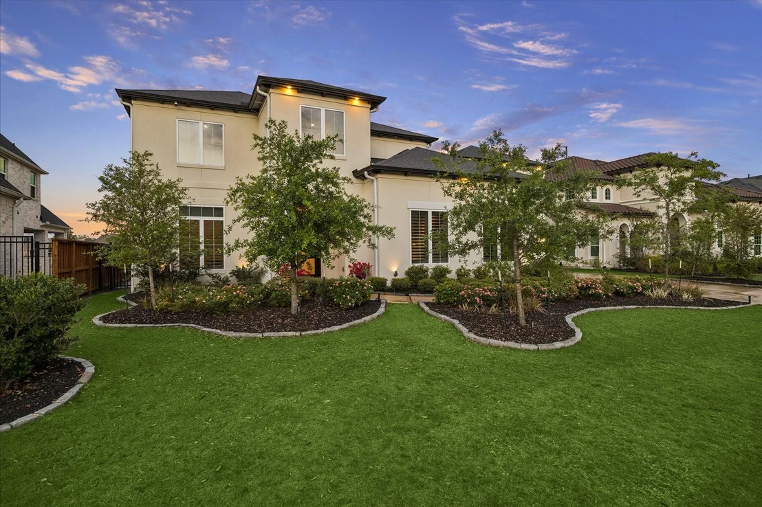 Photo of 28015 Royal Swan Lane