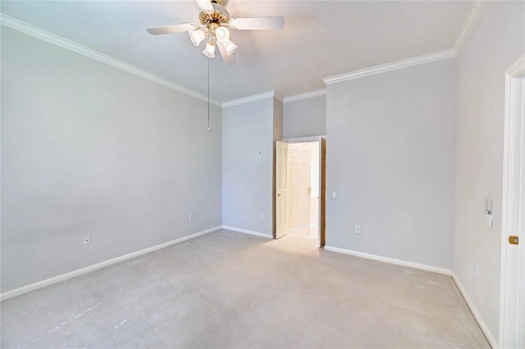 Photo of 42 N Belfair Place