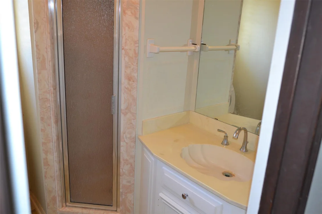 Photo of 1223 Longledge Drive