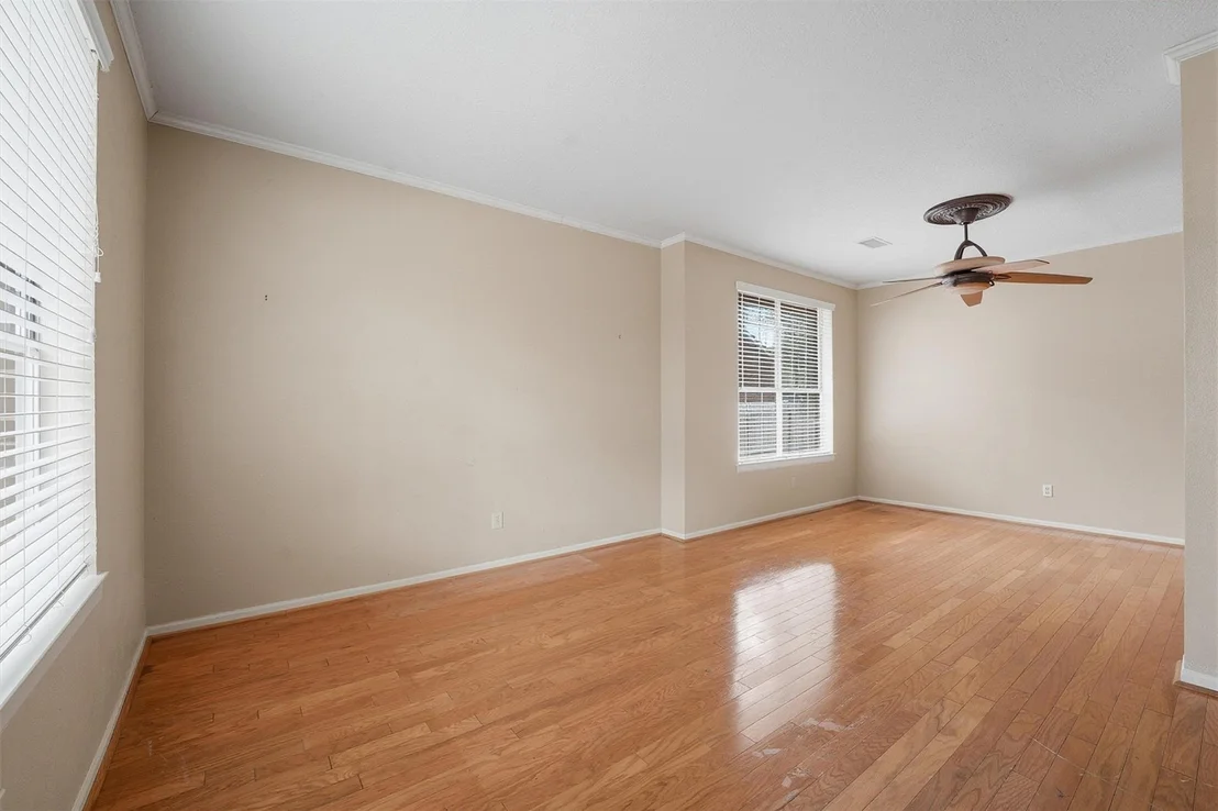 Photo of 50 E Trillium Circle