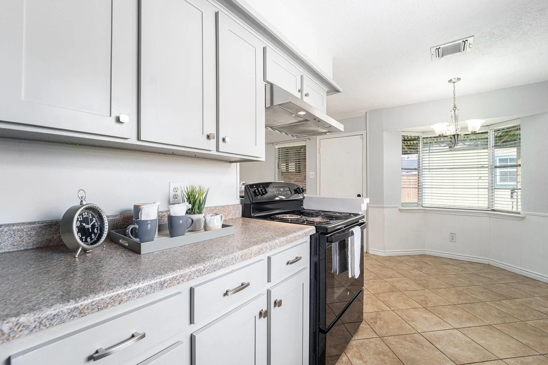 Photo of 1215 Kenwick Place