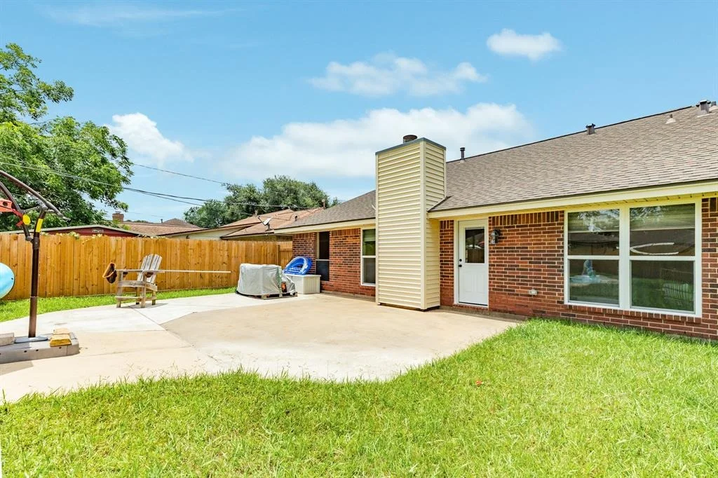 Photo of 21 Alexander Court