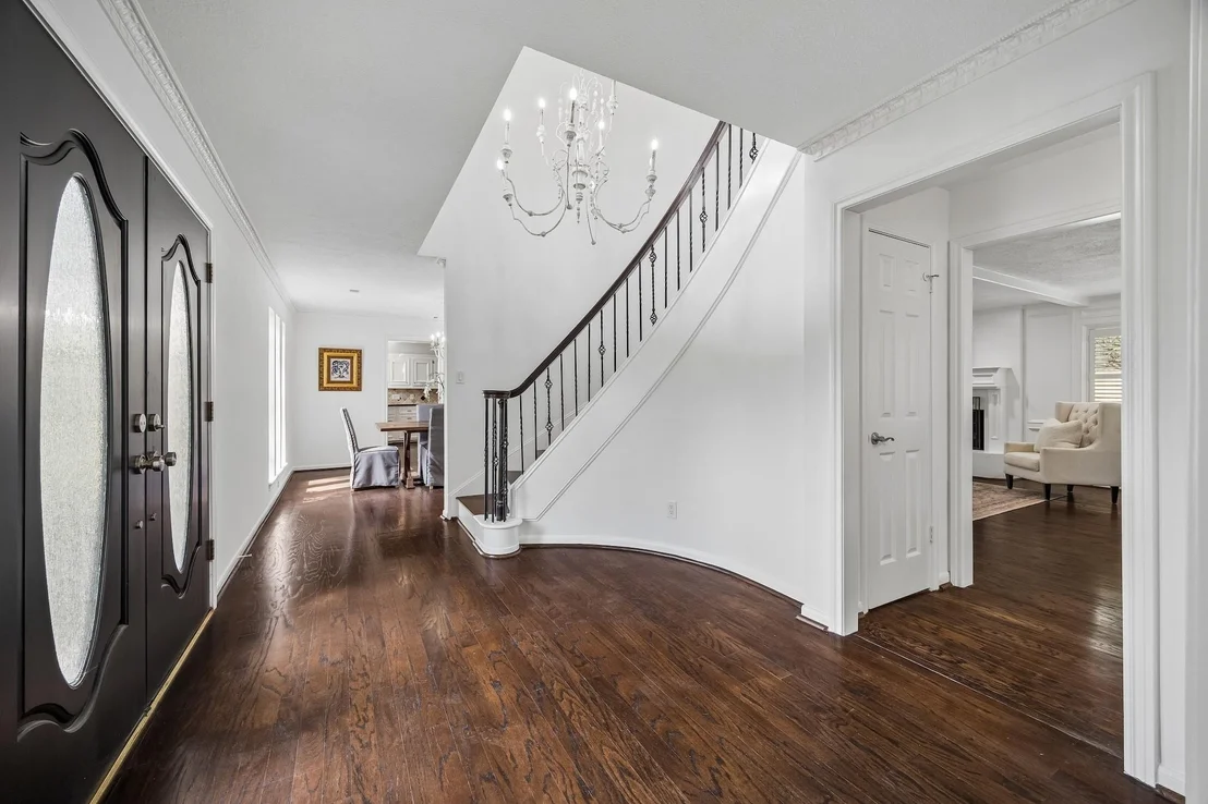 Photo of 9718 Oxted Lane