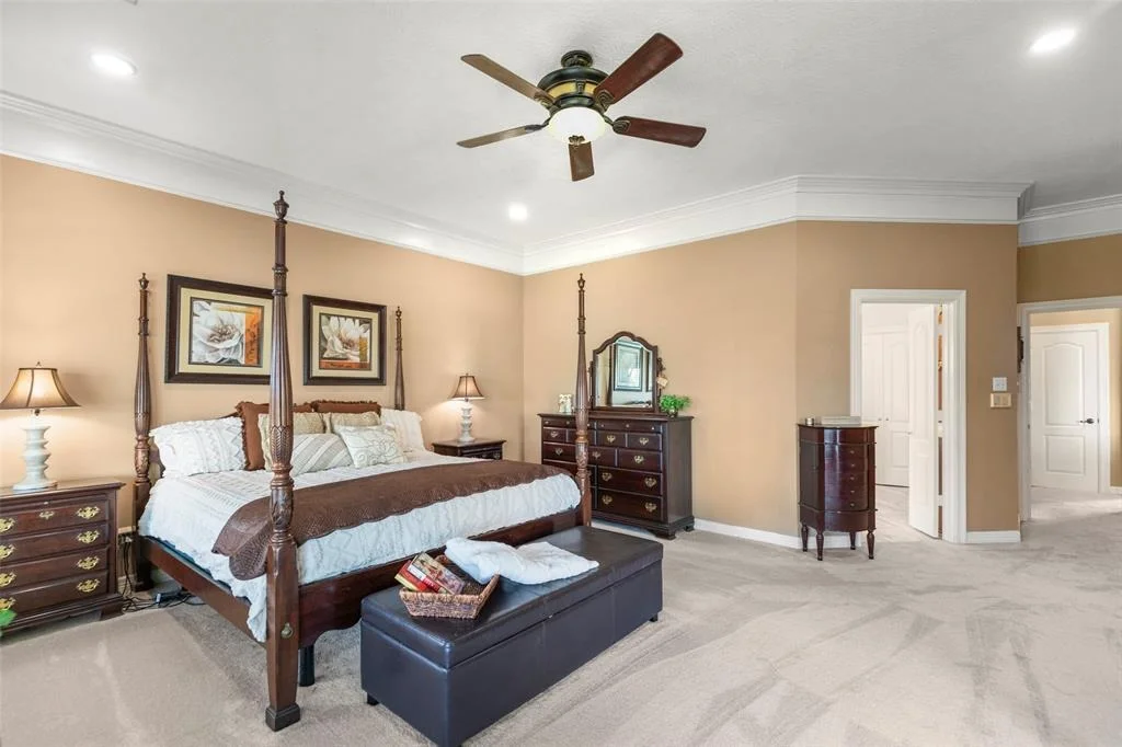 Photo of 207 Kingfisher Drive