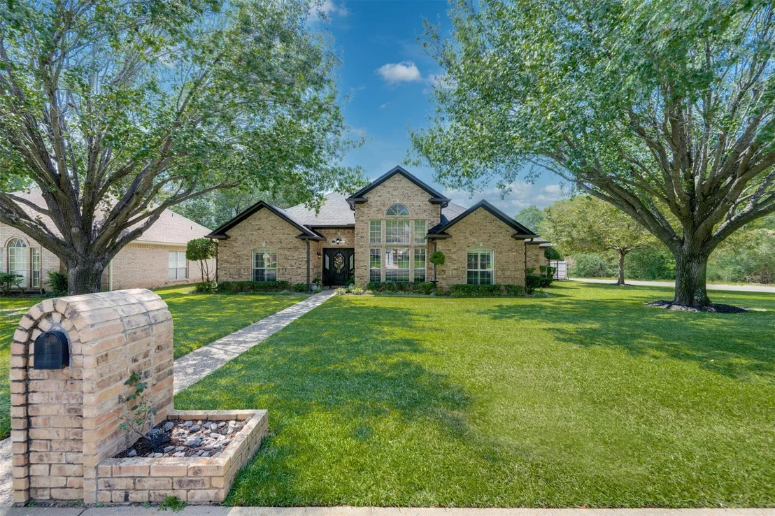 Photo of 1318 Spring Branch Drive
