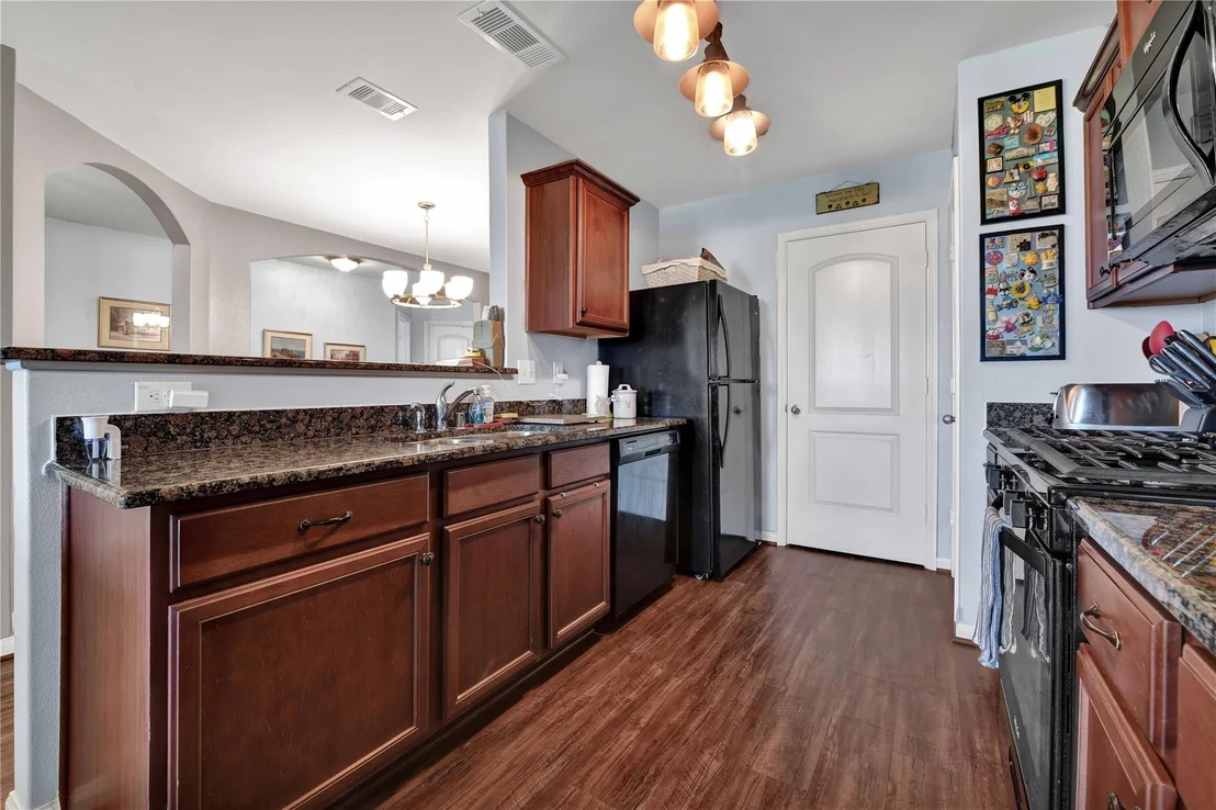 Photo of 1827 Garnet Breeze Drive