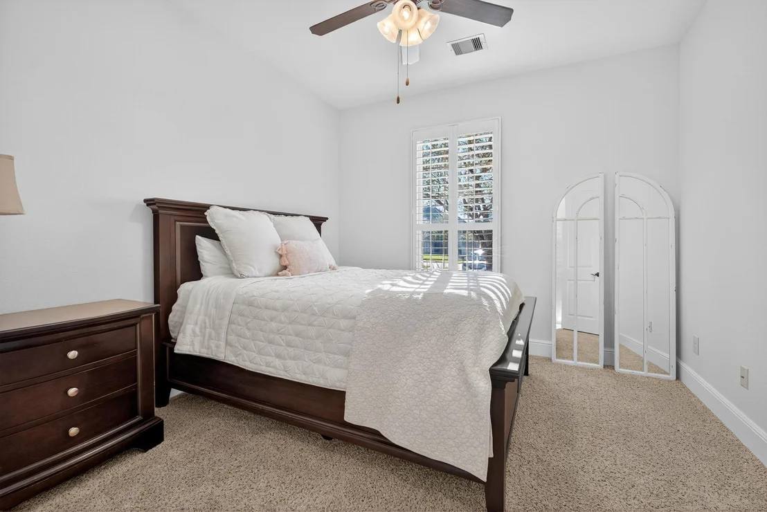 Photo of 2602 Walnut Crest Drive