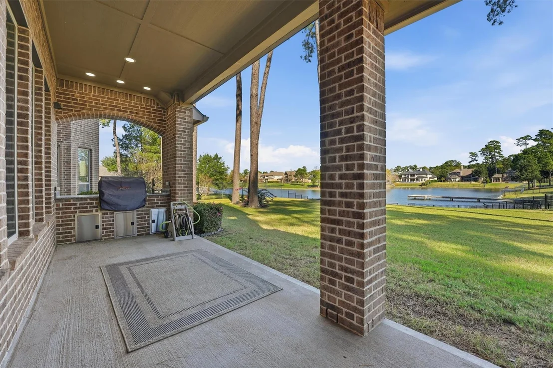 Photo of 13606 Oak Harbor Bend