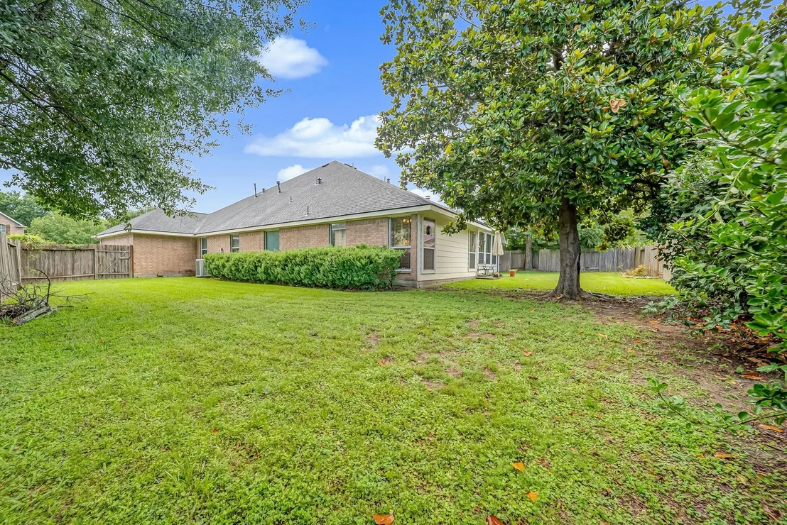 Photo of 1859 Pembrook Circle
