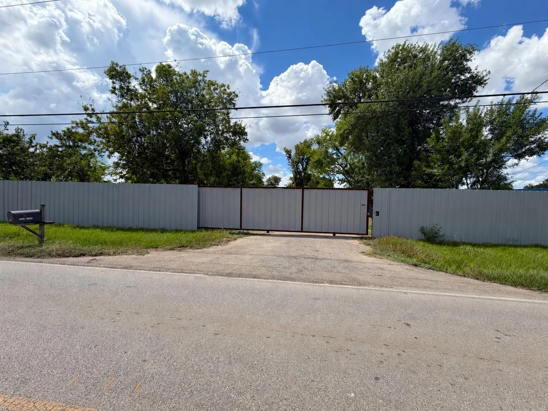 Photo of 13533 Luthe Road
