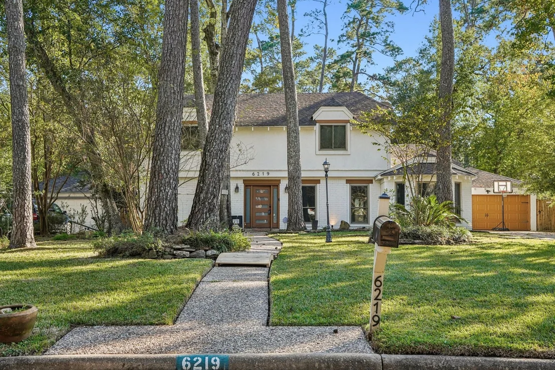 Photo of 6219 Elmgrove Road