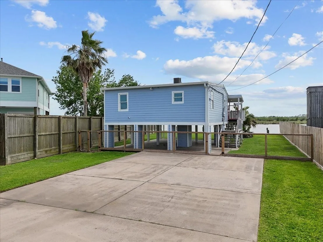 Photo of 5030 Scenic Drive