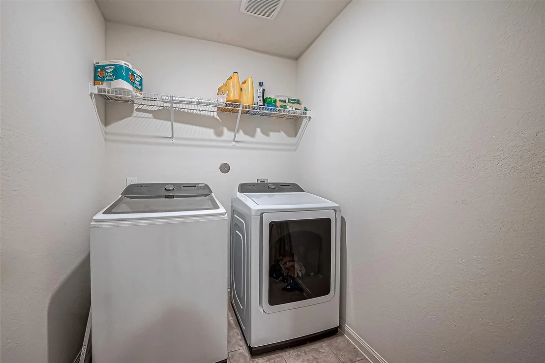 Photo of 9915 Garnet Grove Drive