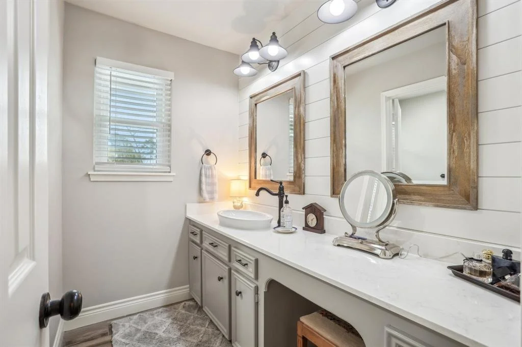Photo of 631 Cotter Drive