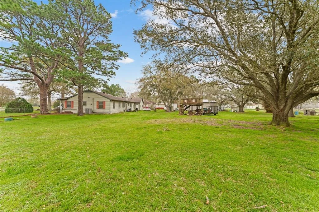 Photo of 12739 Roesler Road