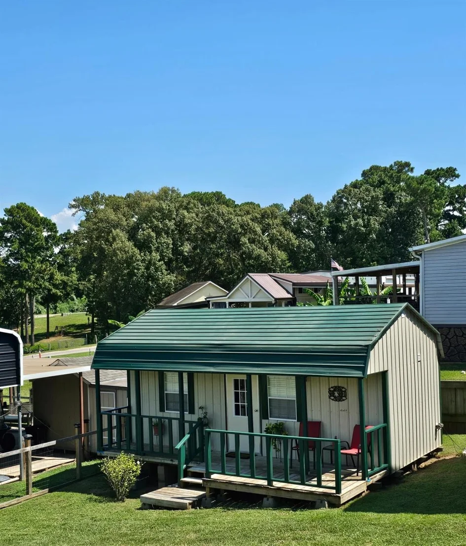 Photo of 731 Coco Loop