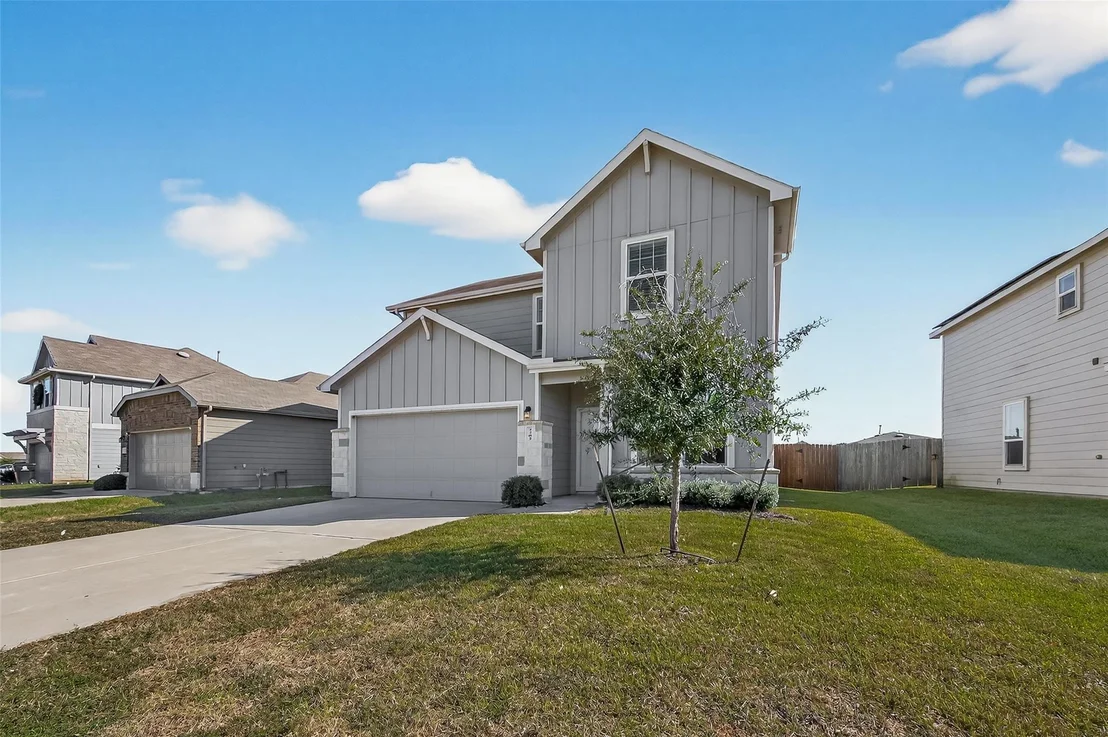 Photo of 7202 Hobby Wind Ridge Drive