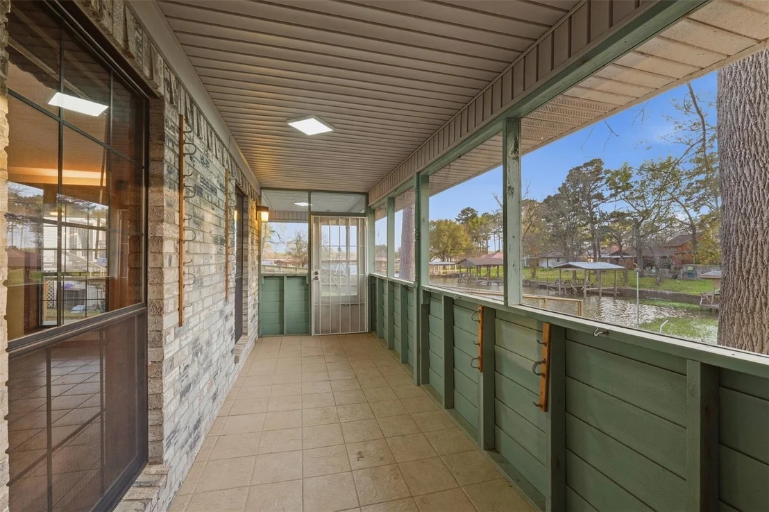 Photo of 200 Cove View Drive