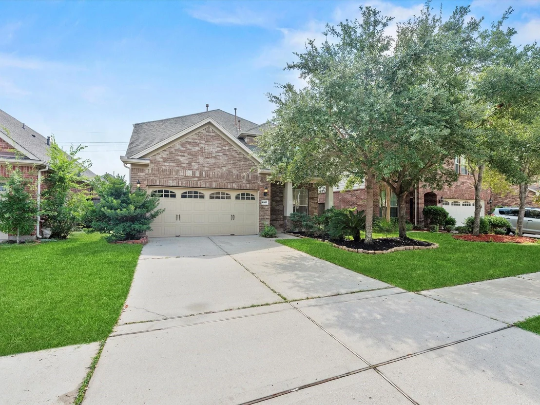 Photo of 6507 Evanmill Lane