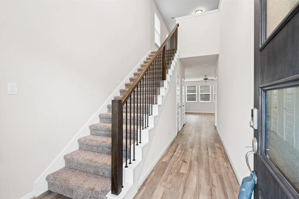 Photo of 7051 Silverleaf Oak Street
