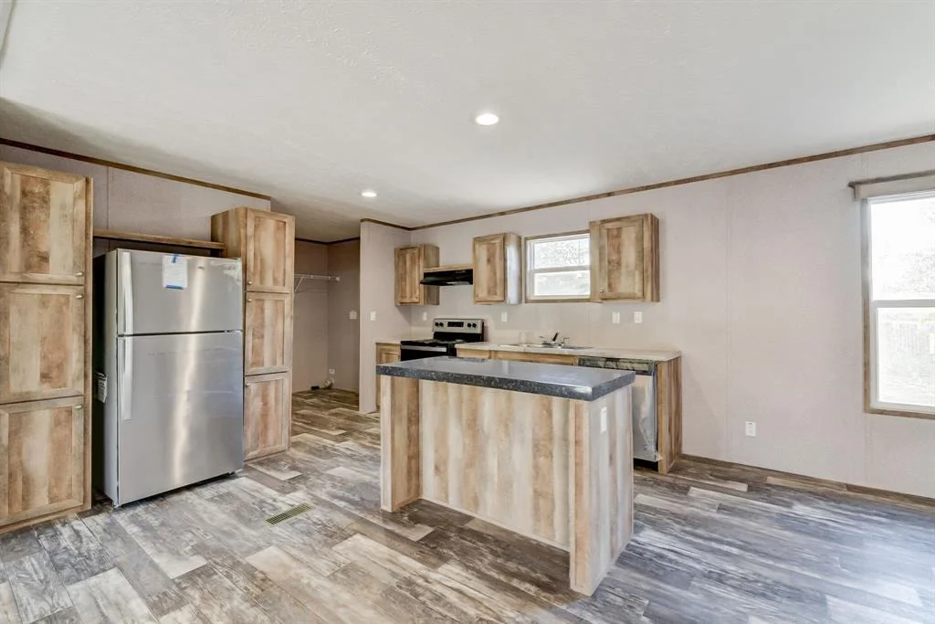 Photo of 421 County Road 4010