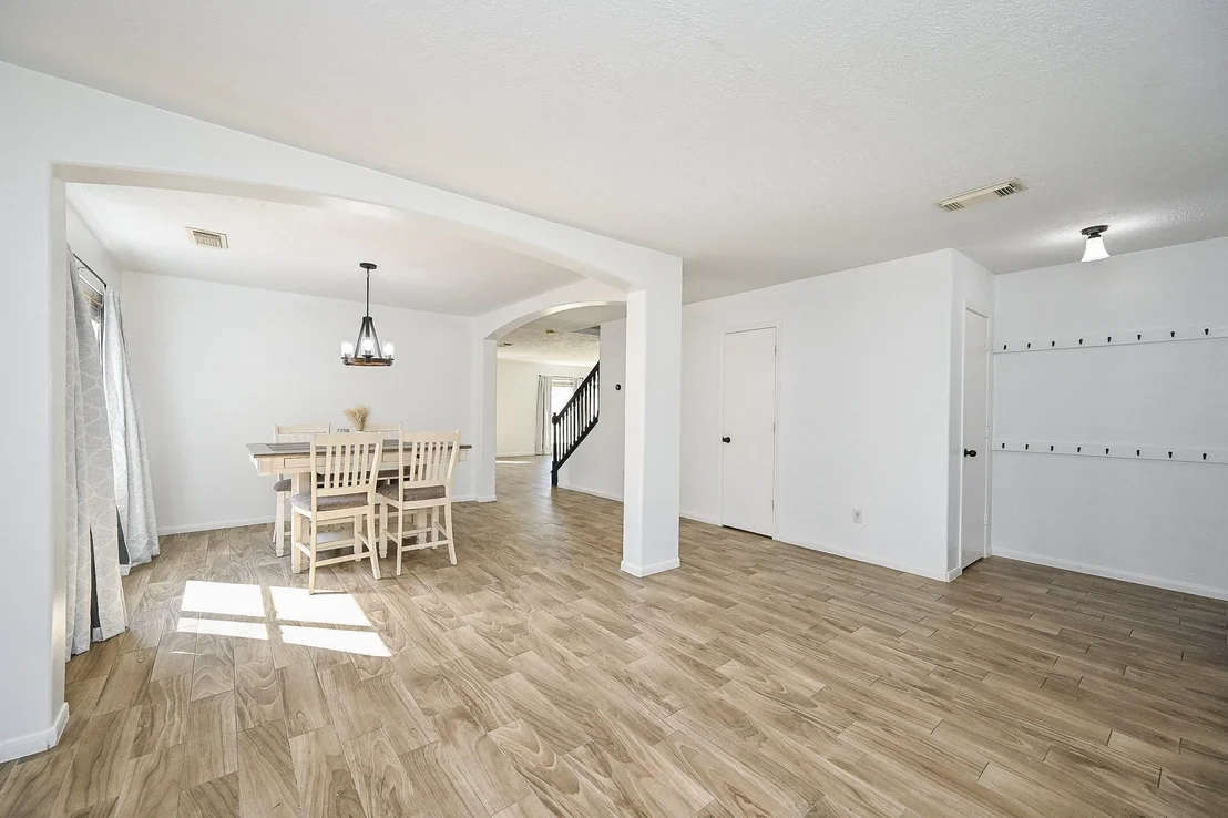 Photo of 2534 Halstead Drive