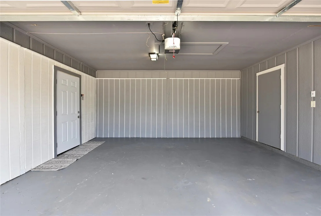 Photo of 16007 Ridgegreen Drive