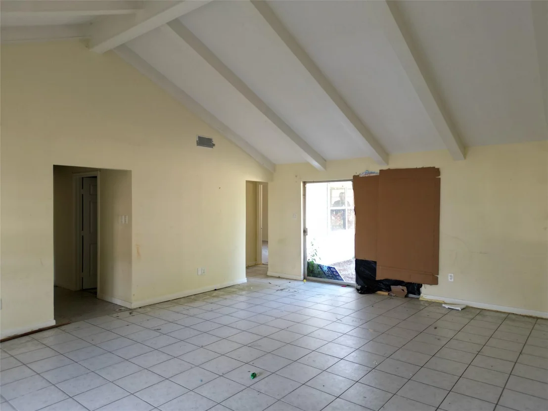 Photo of 614 Pine Circle