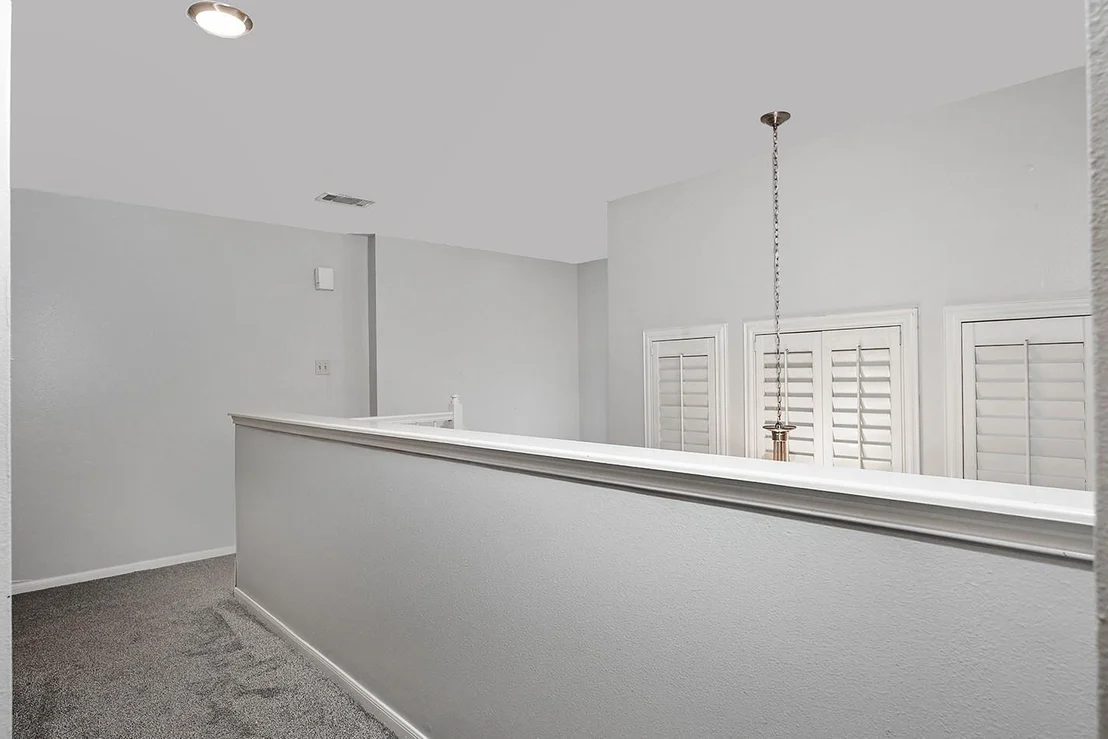 Photo of 2619 Knollbrook Lane