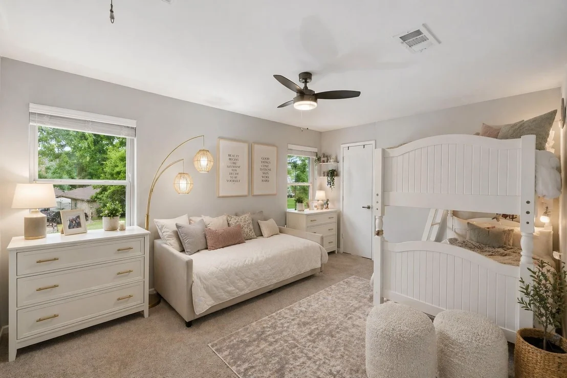 Photo of 28815 Enchanted Drive
