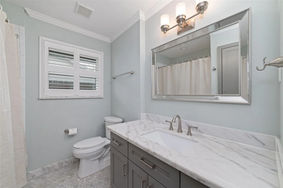 Photo of 2127 Lazybrook Drive