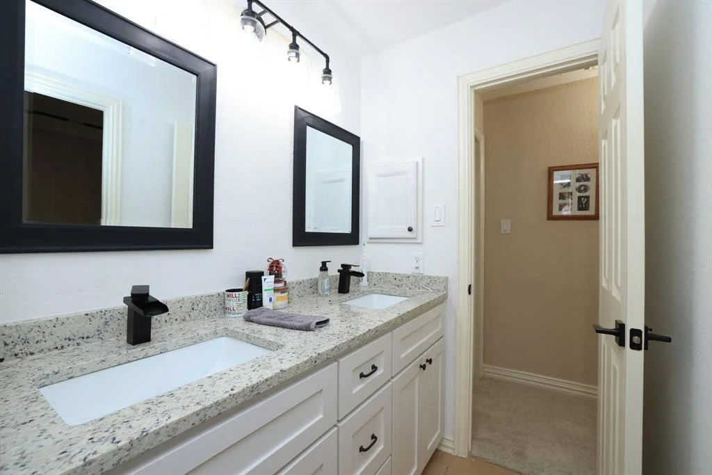 Photo of 6 Lovenote Court