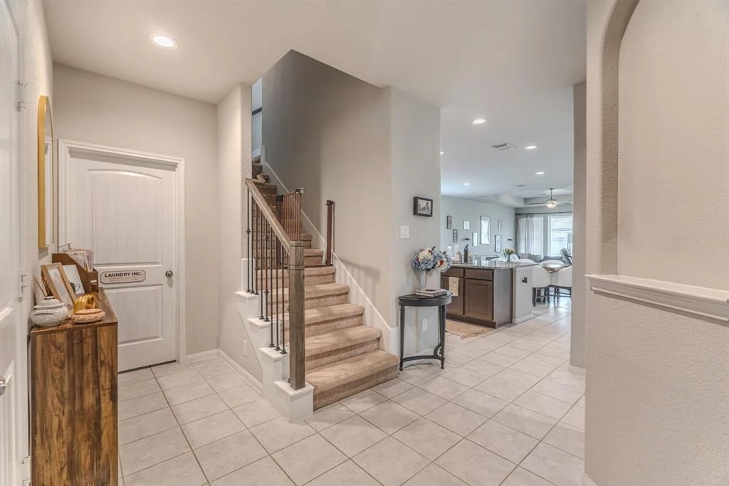 Photo of 17619 Harbourfront Road