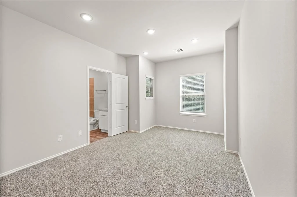 Photo of 11069 Magnolia Bend
