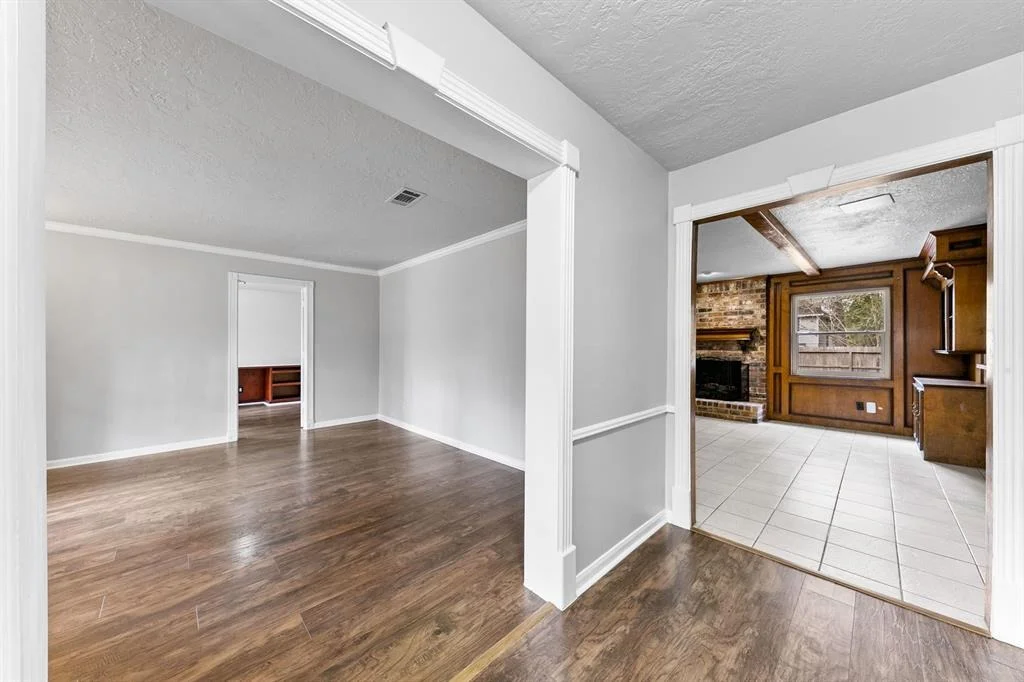Photo of 2027 Seven Oaks Drive