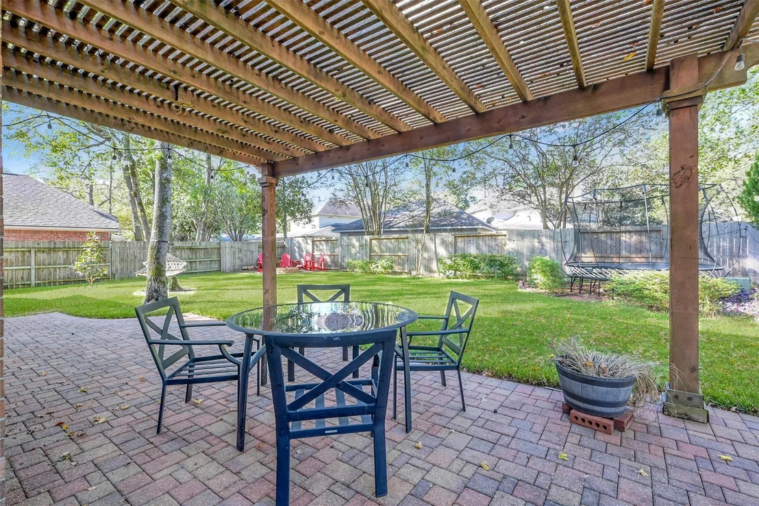Photo of 143 S Goldenvine Circle