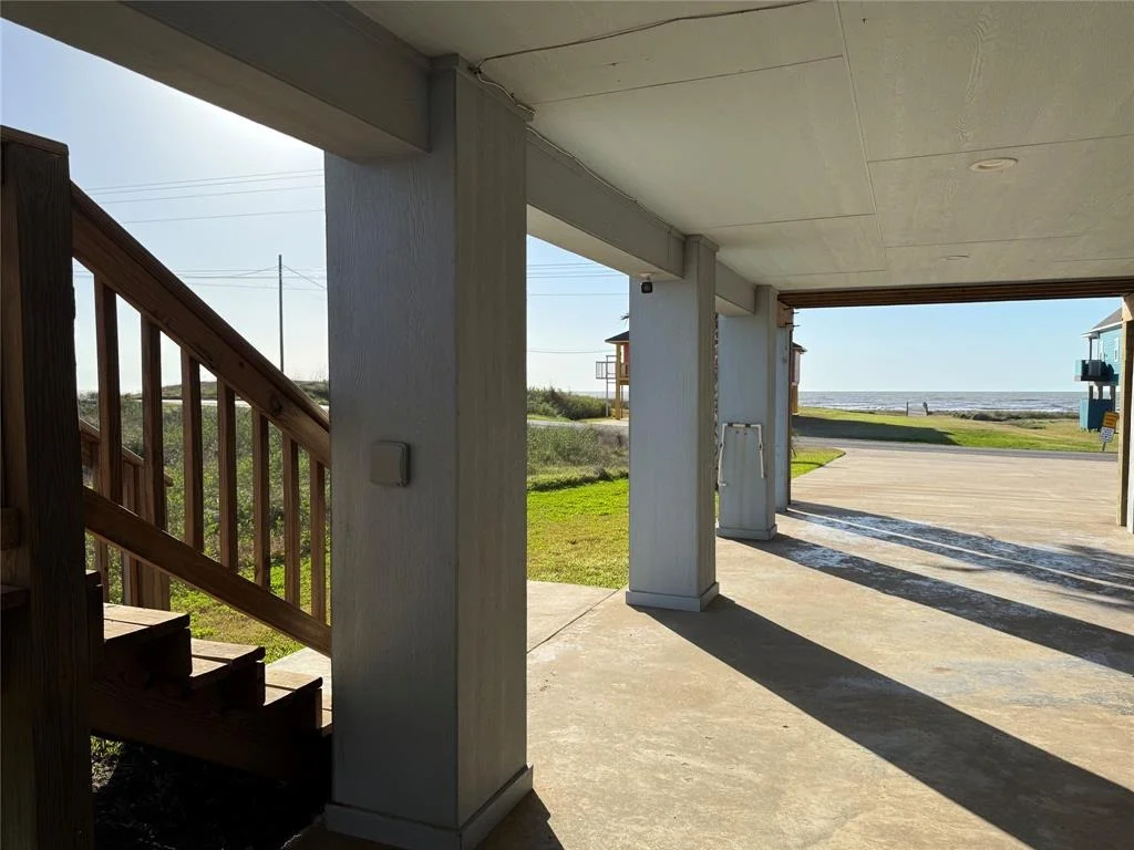 Photo of 525 County Road 230 Canal Drive