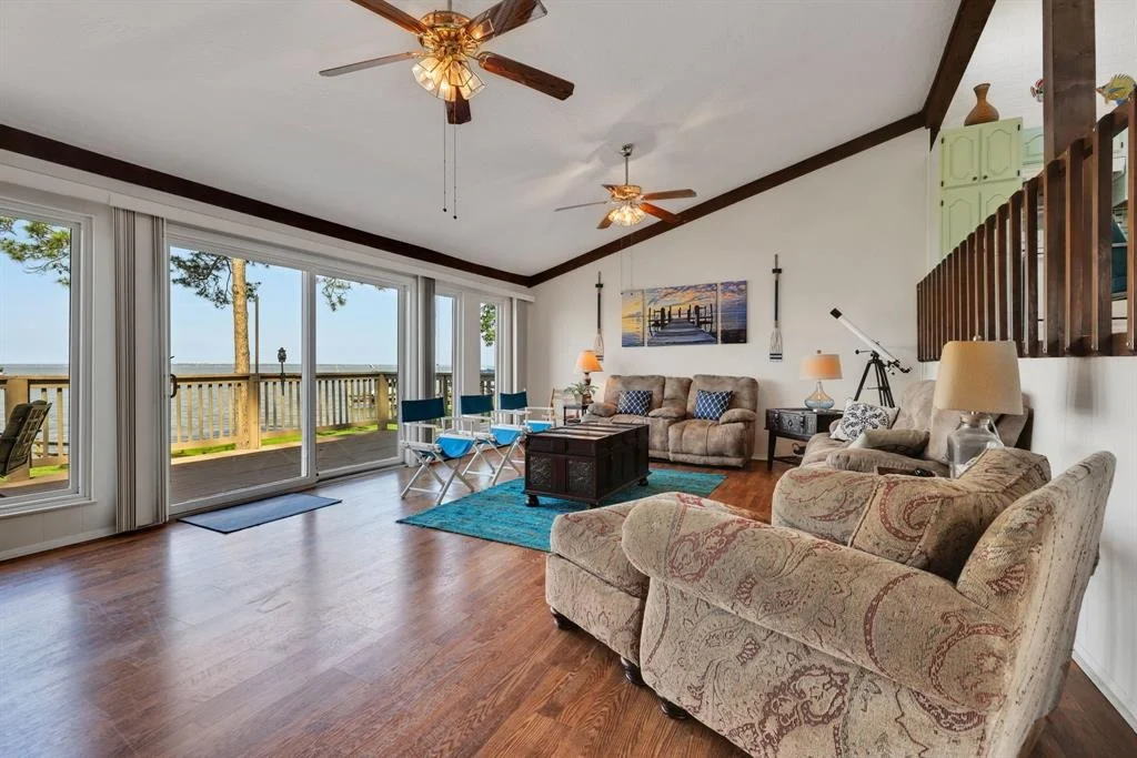 Photo of 81 Lakeview Shores Drive