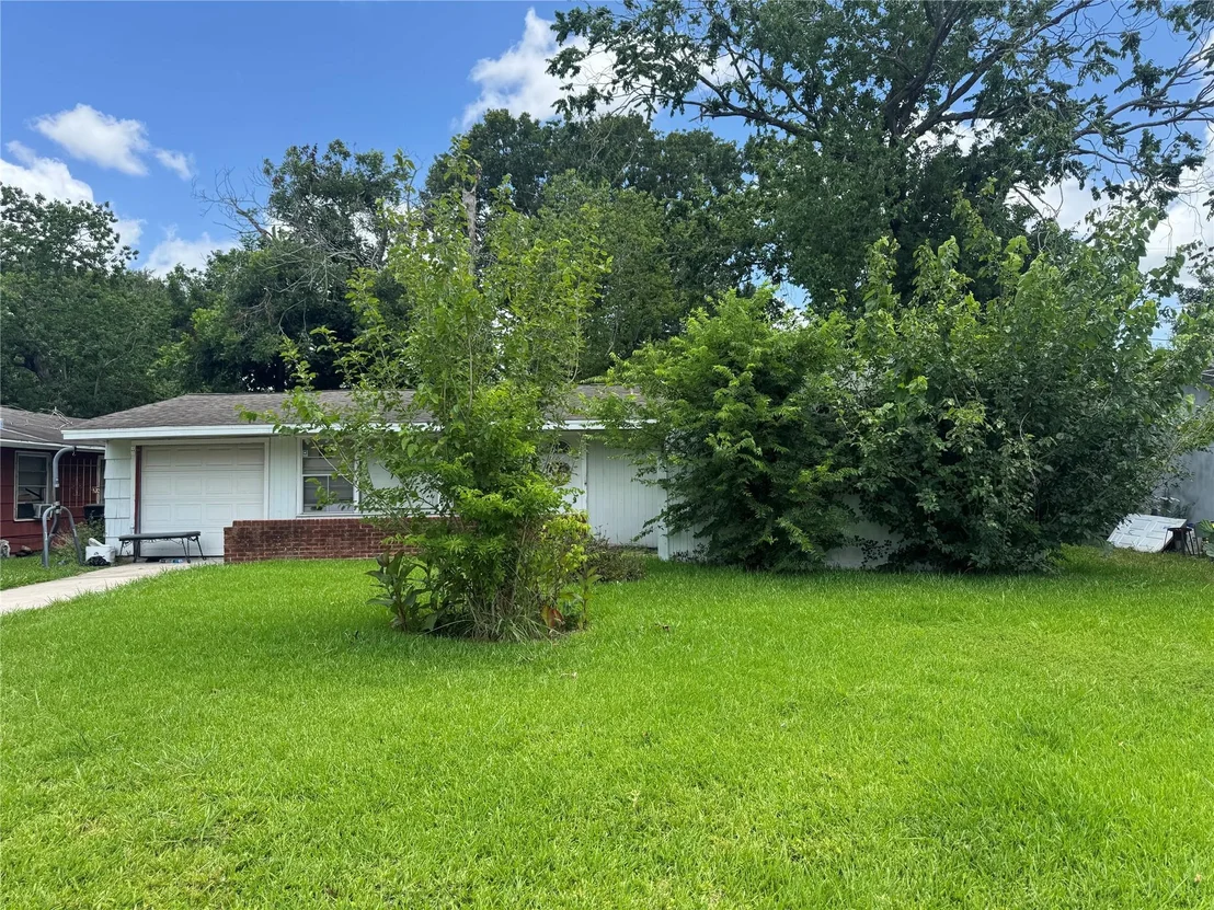 Photo of 5951 Willow Glen Drive