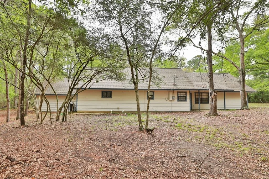 Photo of 9239 Walnut Road